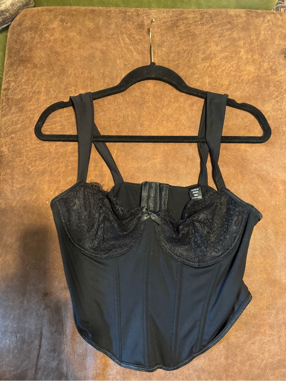 SHEIN Black Lace Trim Corset Tank